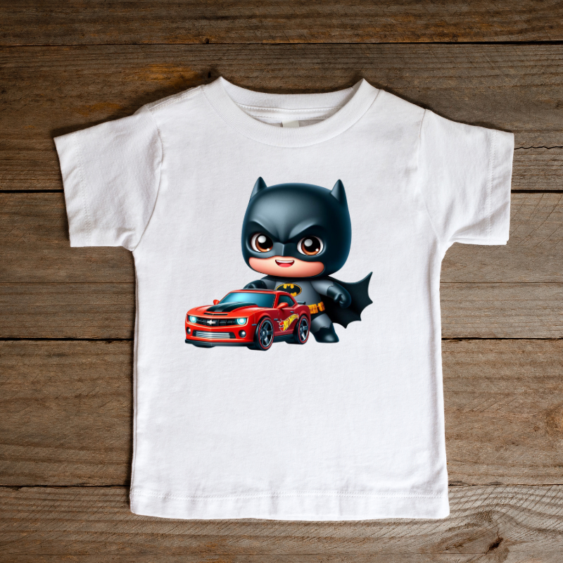 Tricou Supererou și Mașină Sport